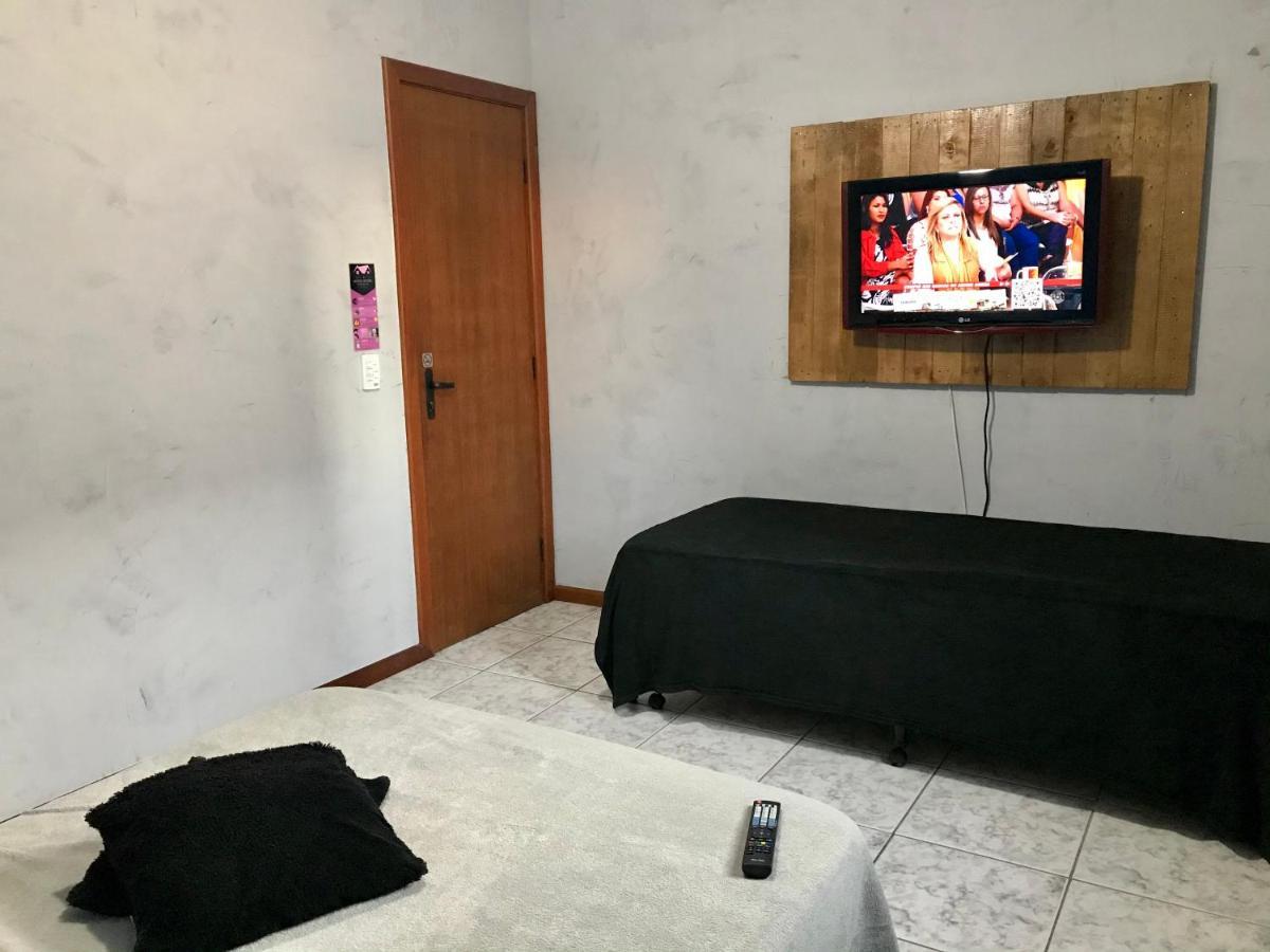Regi House Hostel 维多利亚 外观 照片